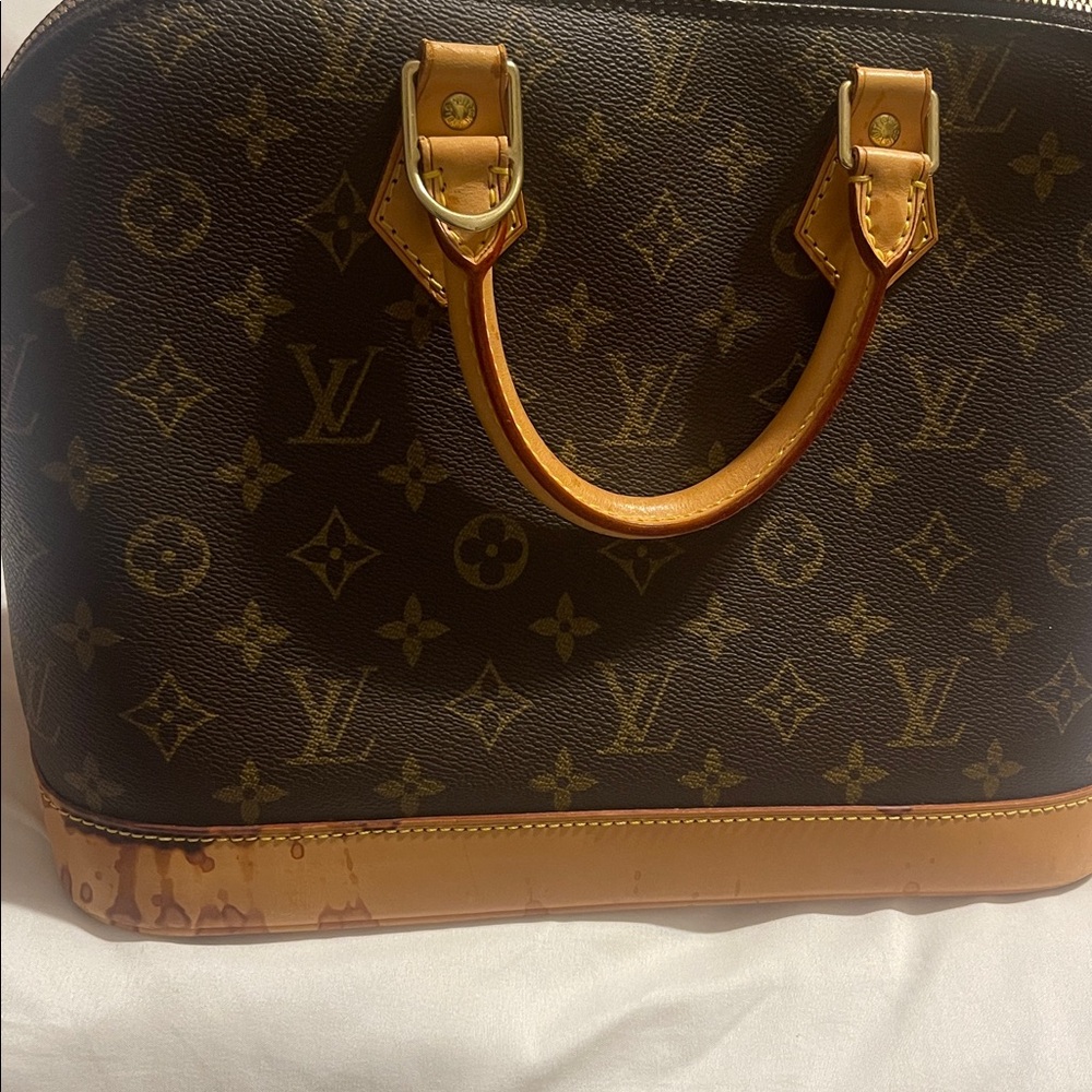 Louis Vuitton Alma Pm Monogram Black Handbag - Picture 7 of 8
